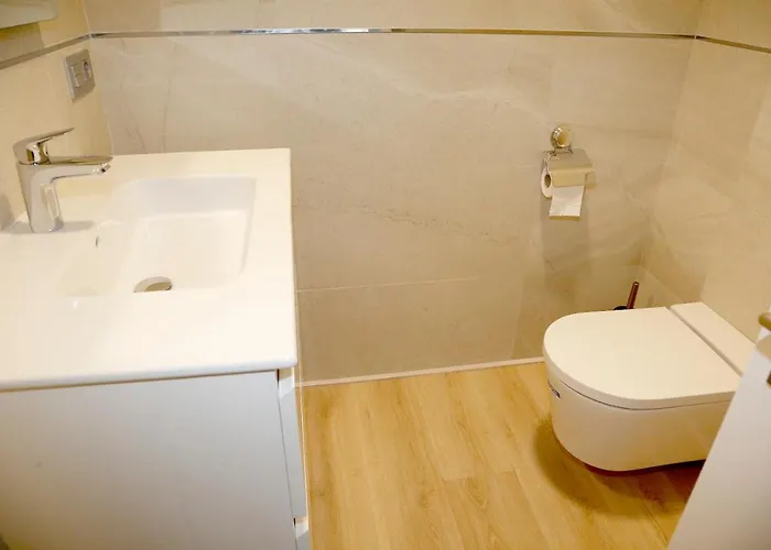 De Lujo En Edificio Zafiro, *